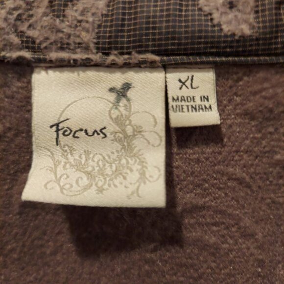 FOCUS Womans XL Gray Jacket Embossed Grandmacore Barn Flannel Lined - Picture 7 of 13